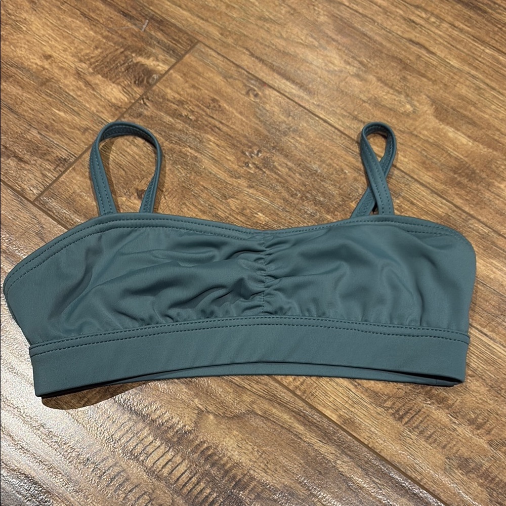 Balera green little girl crop dance top/bra size small